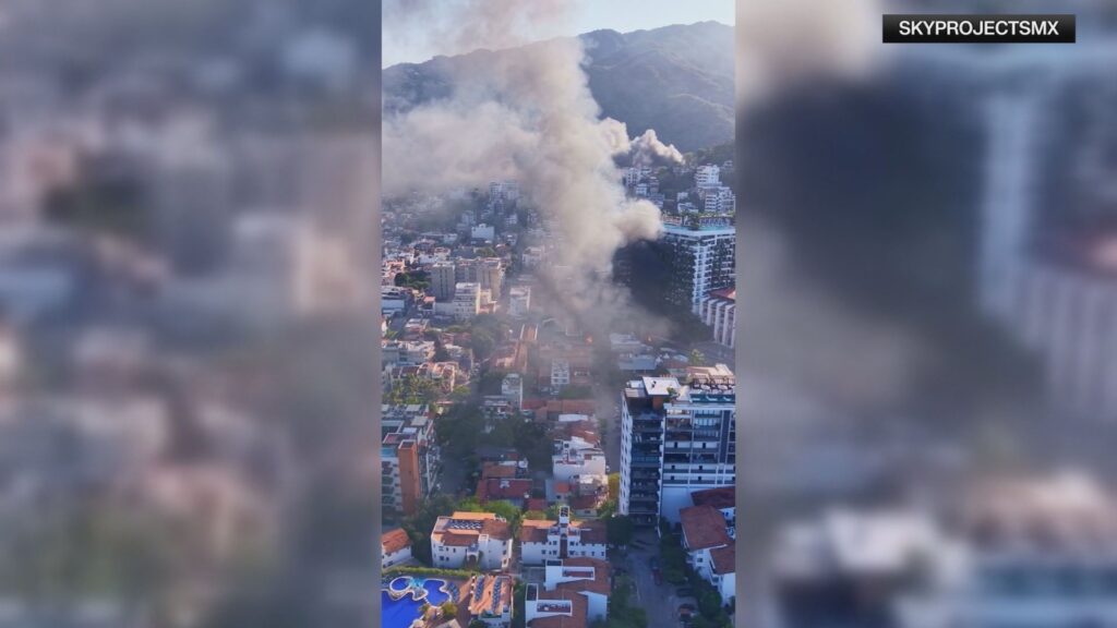Drone mostra incêndios no México após morte de El Mencho