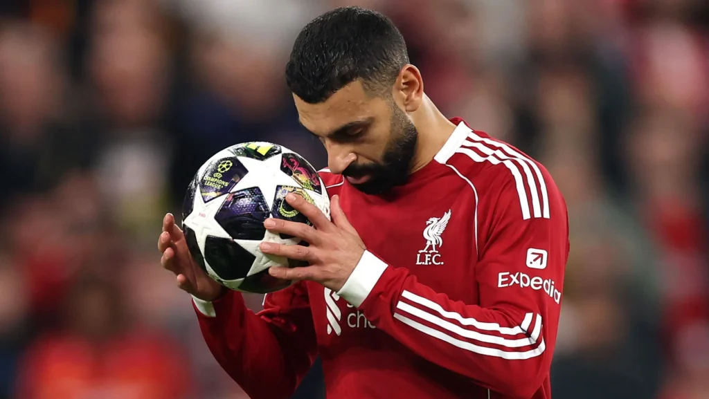 Lesionado, Salah desfalca Liverpool e pode perder grandes partidas