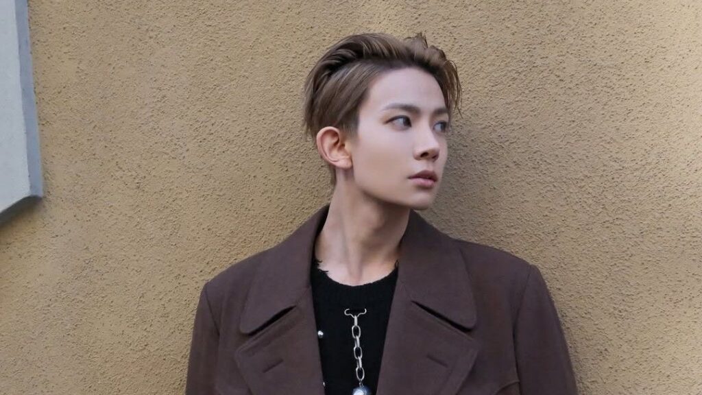 Heeseung, do Enhypen, deixa grupo para focar em carreira solo