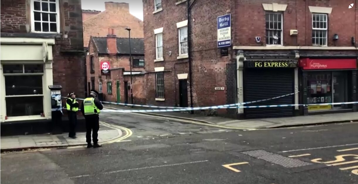 Sete ficam feridos após carro atingir pedestres em Derby