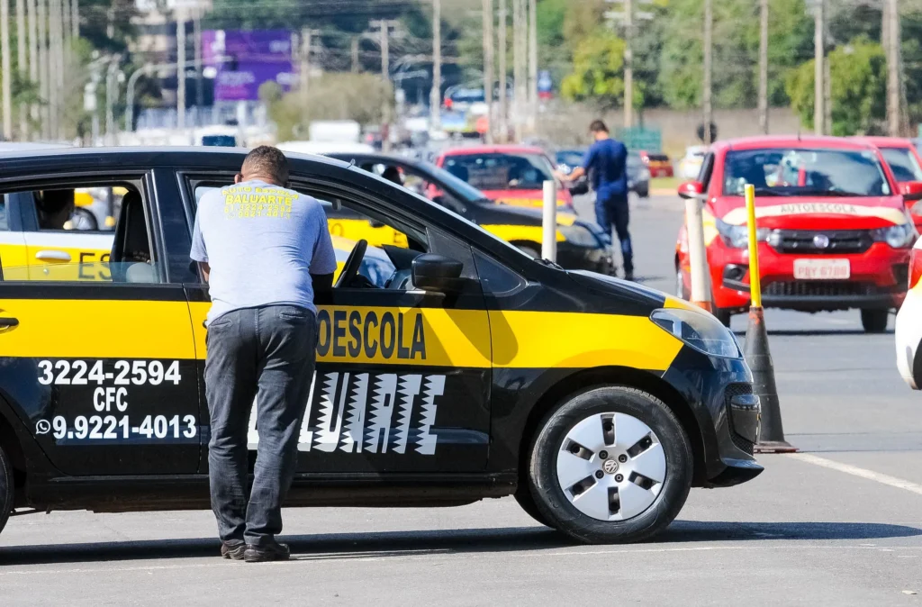 CNH aos 16 anos e novas regras: tudo sobre as mudanças no CTB