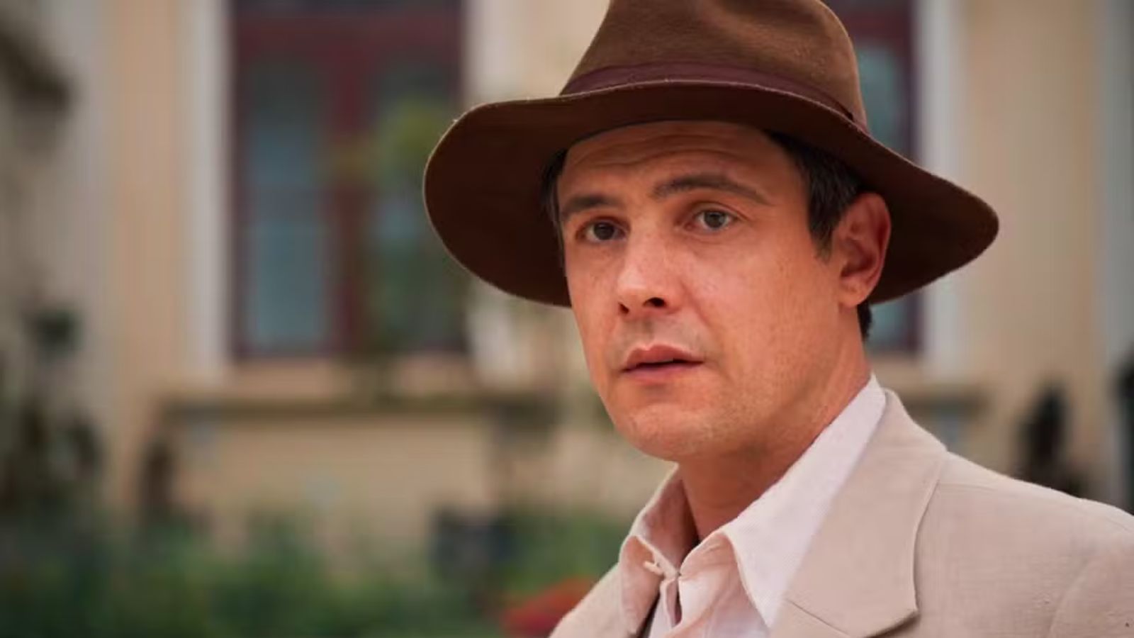 Êta Mundo Melhor: Último pedido de Candinho antes do casamento