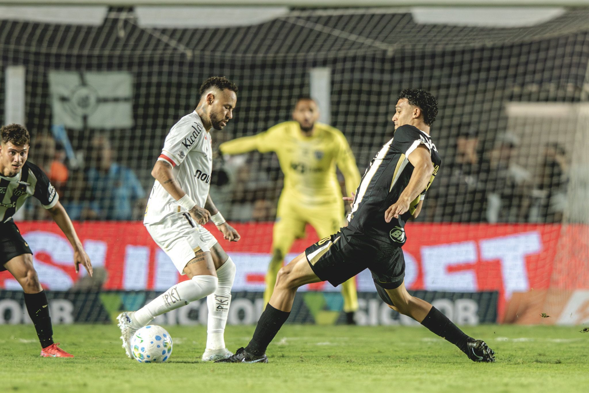 Neymar reage à polêmica e destaca a justiça da arbitragem