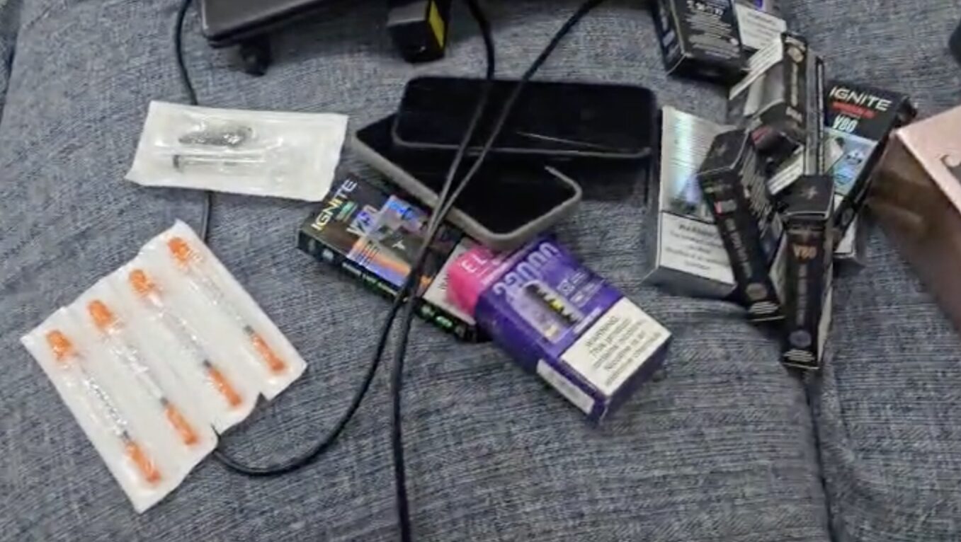 Operação mira venda ilegal de medicamentos emagrecedores no RJ