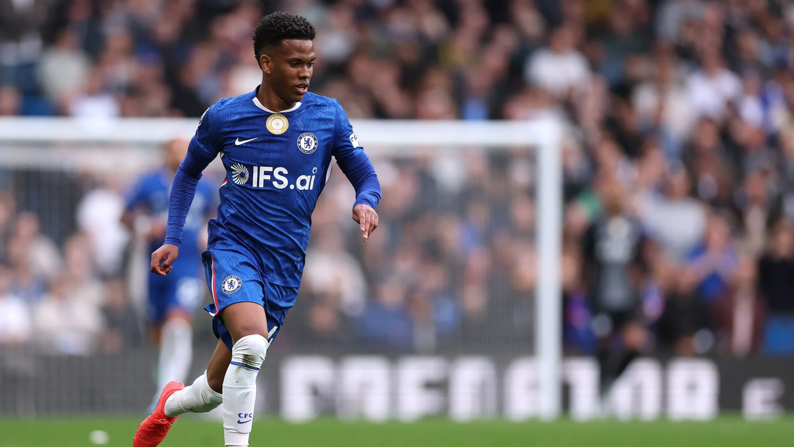 Estêvão aposta no retorno ao Brasil para brilhar na Copa