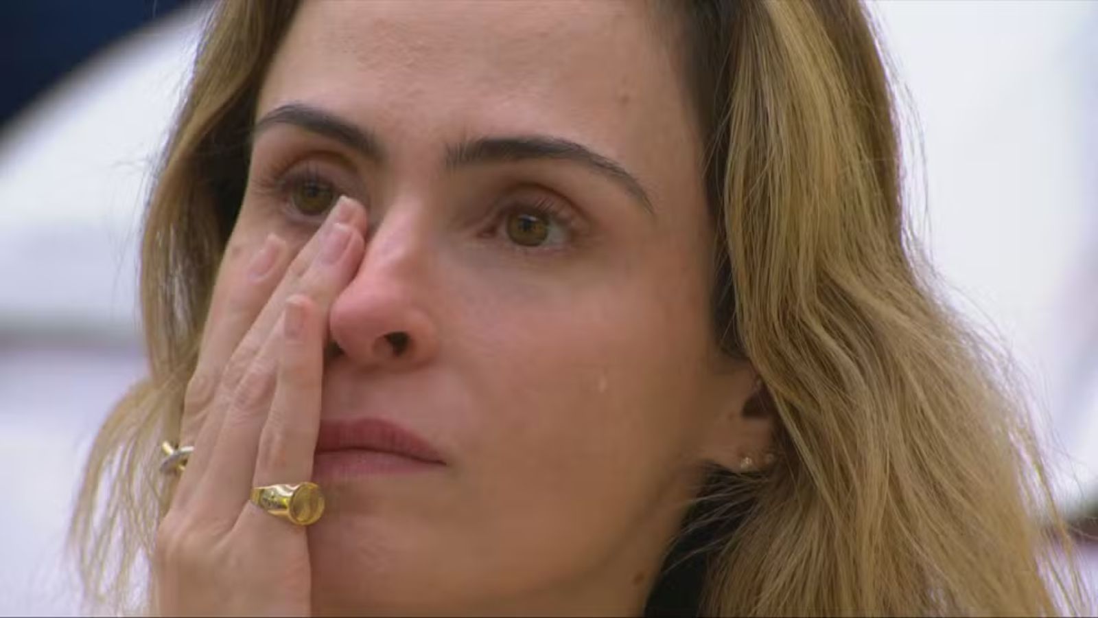 BBB 26: Ana Paula Renault emociona ao falar do pai