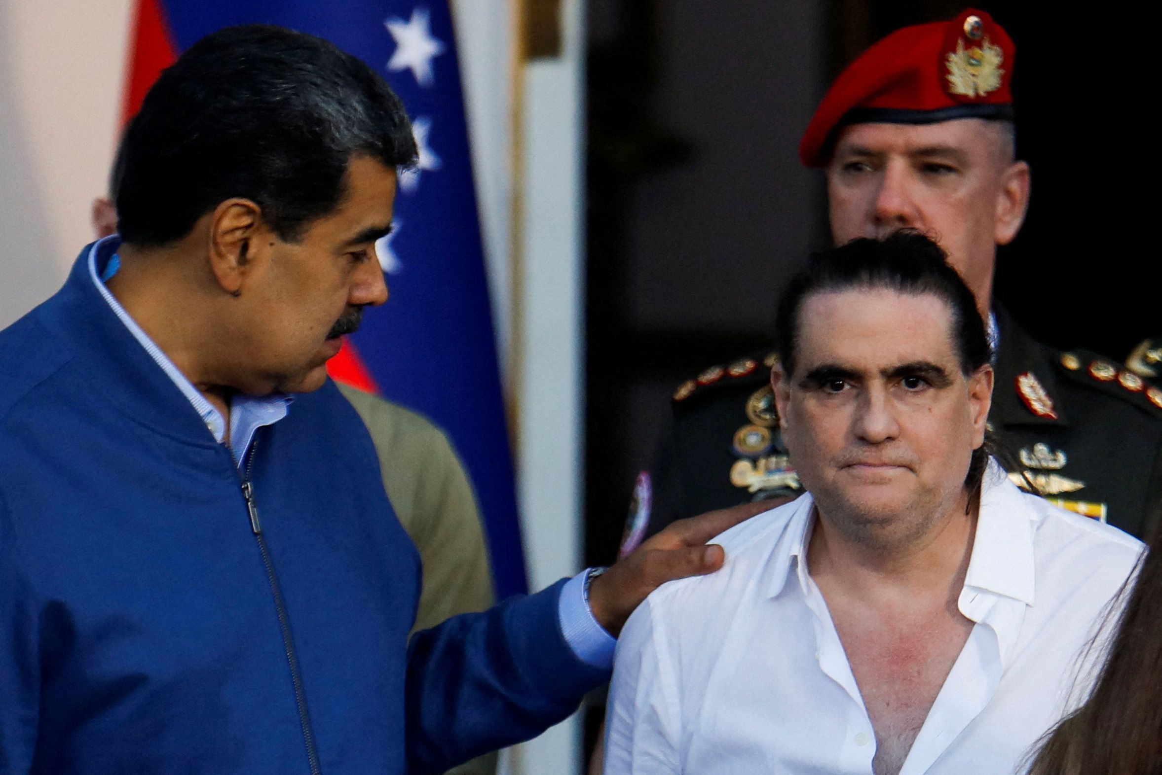 Empresário aliado de Maduro é deportado para os EUA com segurança