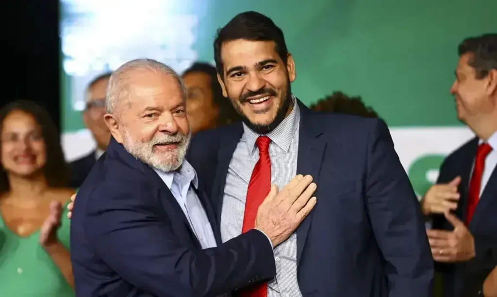 Lula diz a aliados que não aceitou derrota e busca apoio no STF