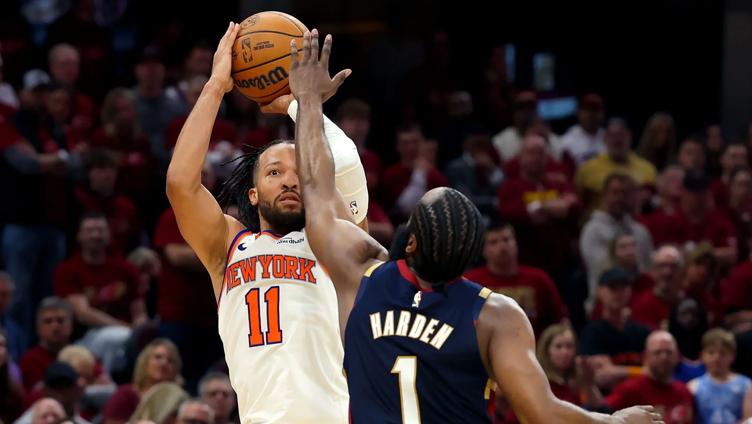 Knicks vencem Cavaliers e avançam às finais da NBA com garra