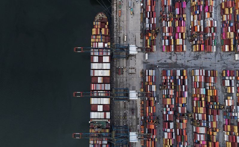 Exportação ao Golfo recua em abril; análise do setor agro