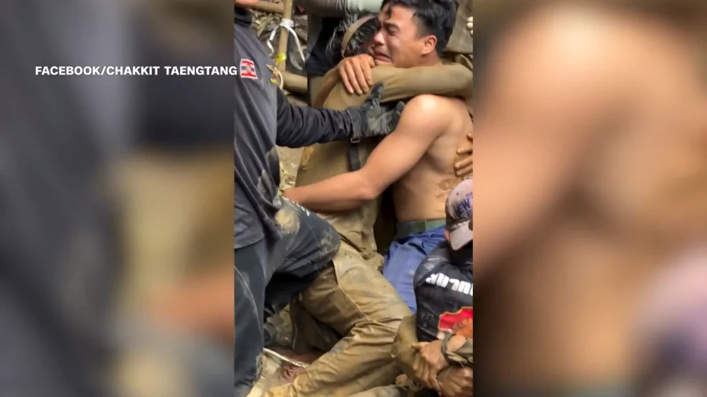 Mais 4 homens são resgatados de caverna no Laos com sucesso