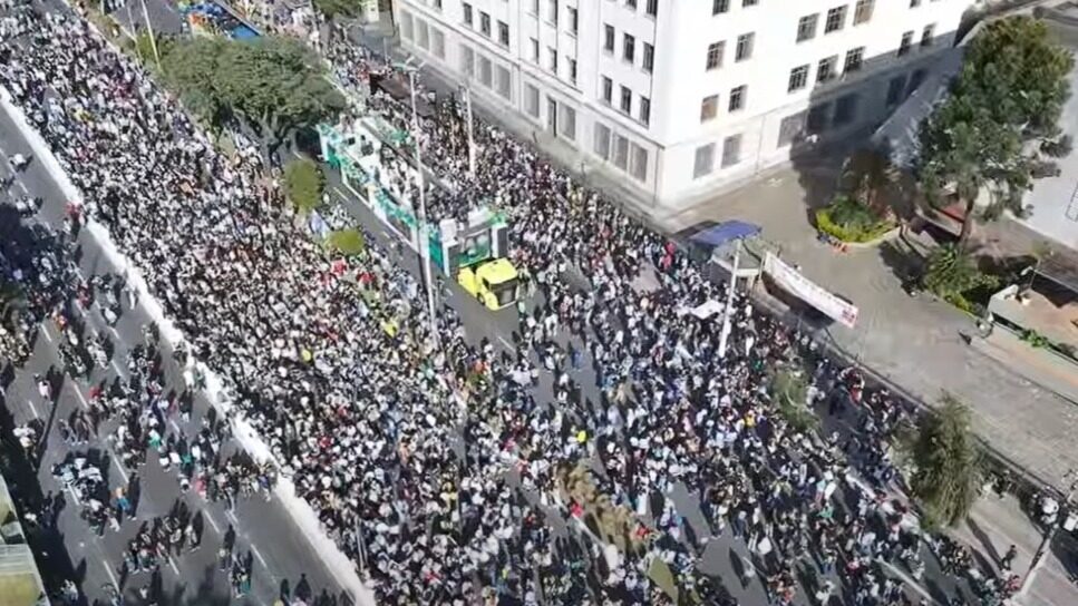 Marcha para Jesus: Flávio, Tarcísio e Messias no evento central