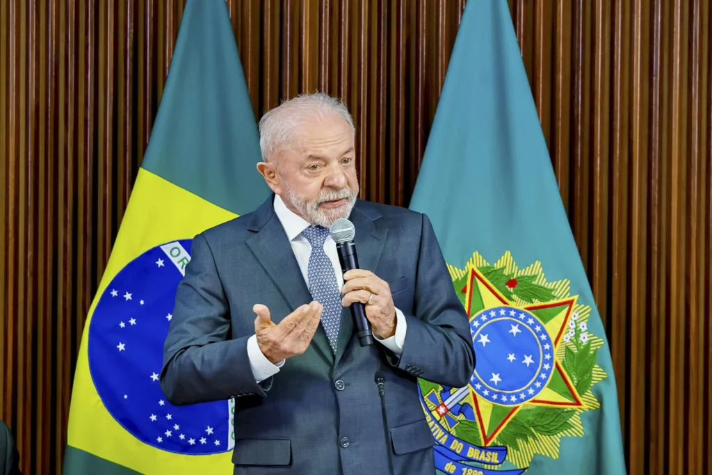PT lançará Lula à reeleição com R$ 105 mi em campanha