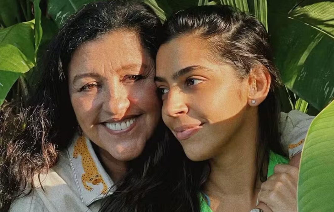 Regina Casé explica por que filha demorou para ser atriz