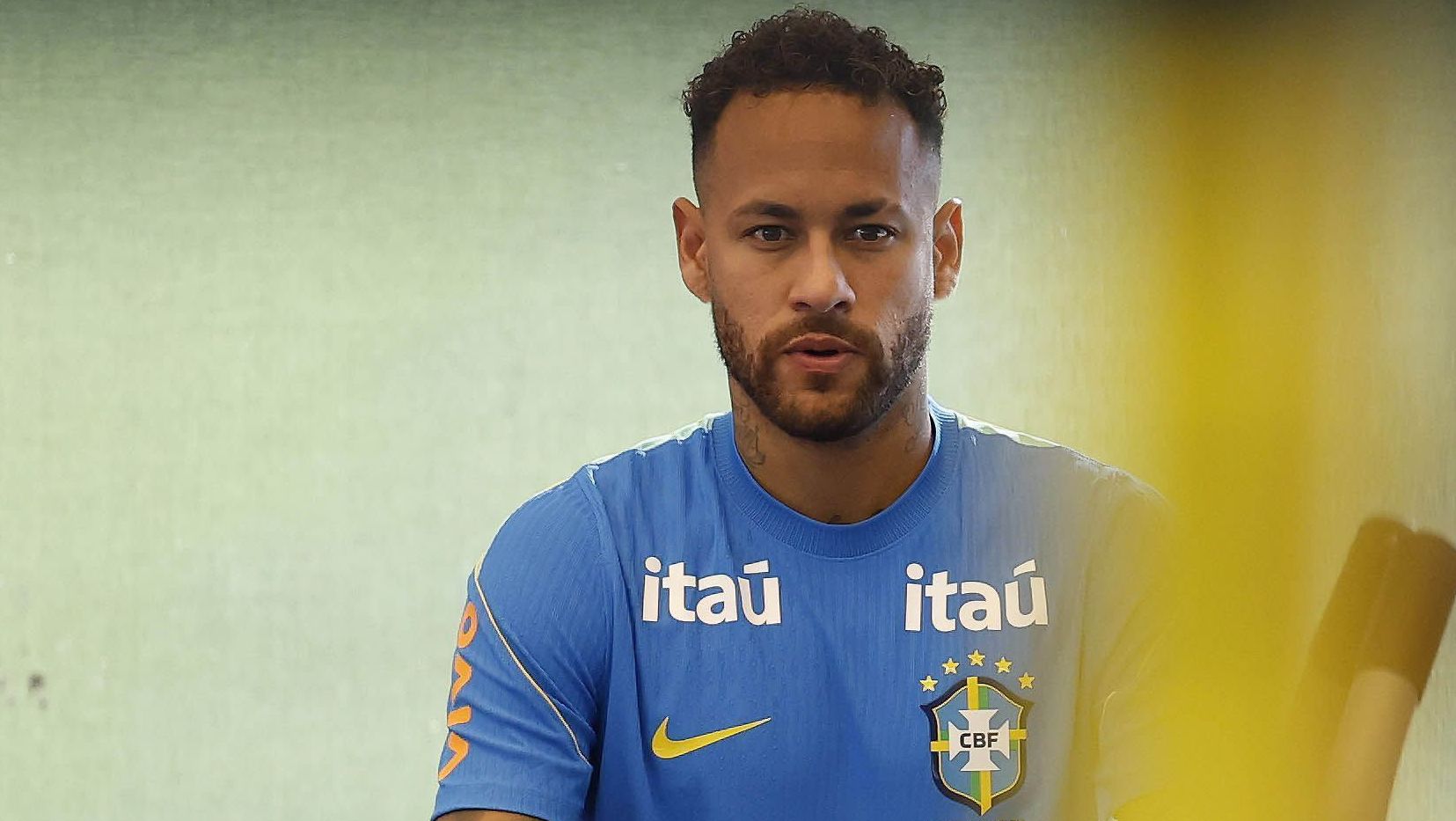 Neymar vai às redes e revela expectativas para estreia do Brasil
