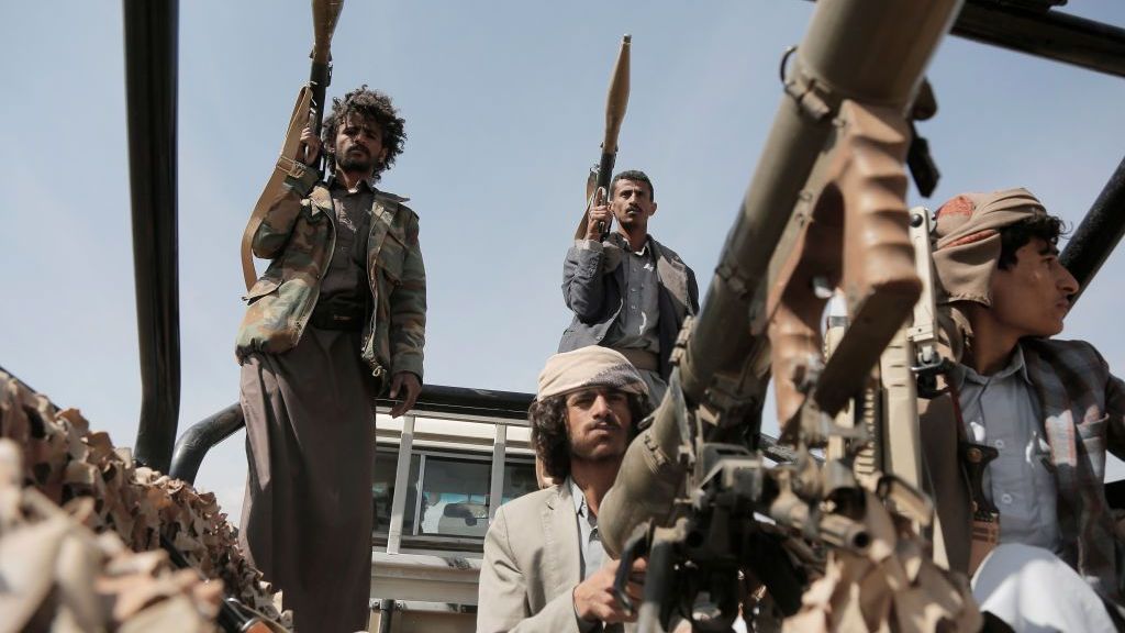 Houthis atingem instalações da Arábia Saudita em novo ataque poderoso