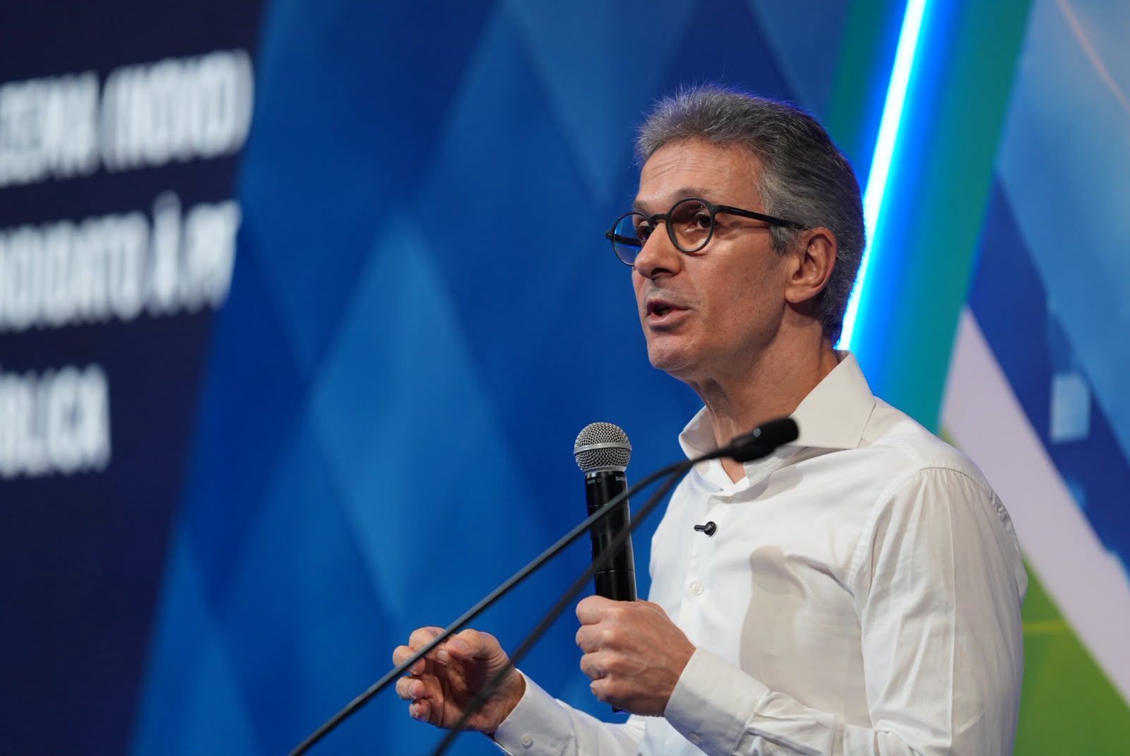 “Estatal é só para fazer politicagem”: Zema e a privatização total