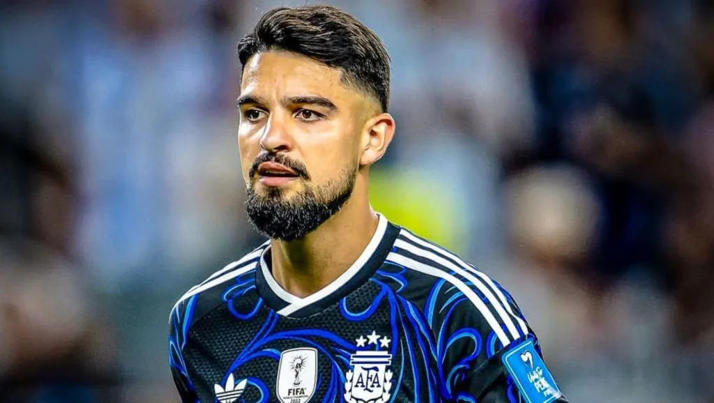 Flaco López retorna ao Palmeiras e enfrenta nova concorrência