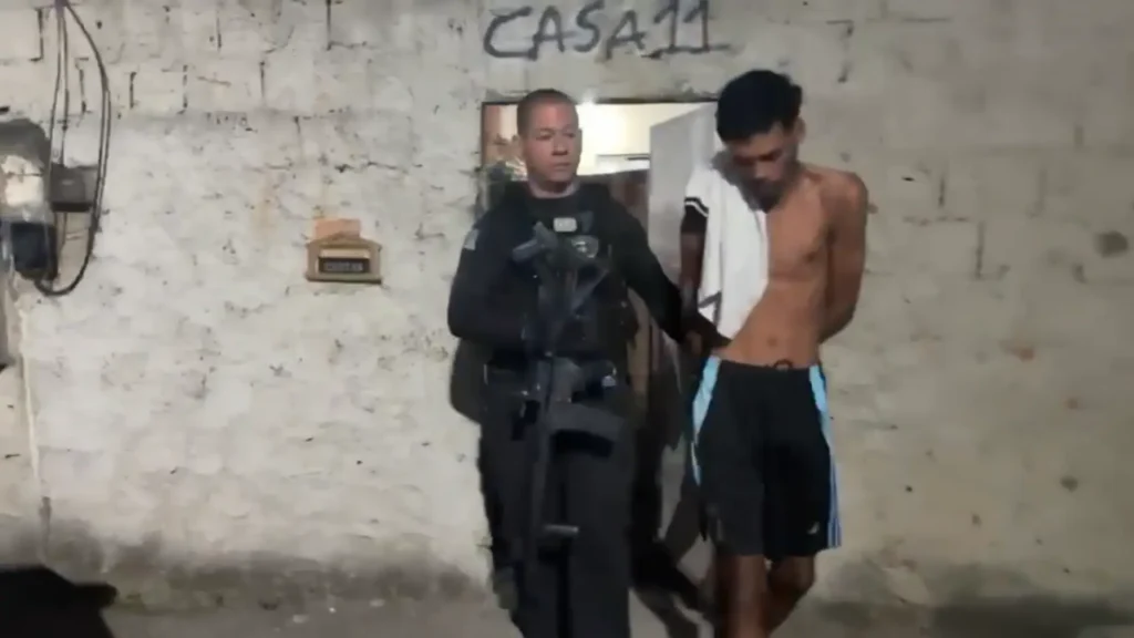 Operação mira grupo de roubos com veículos clonados no RJ e garante segurança