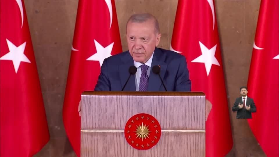 Erdogan diz que Turquia continuará ajudando vizinhos em crise