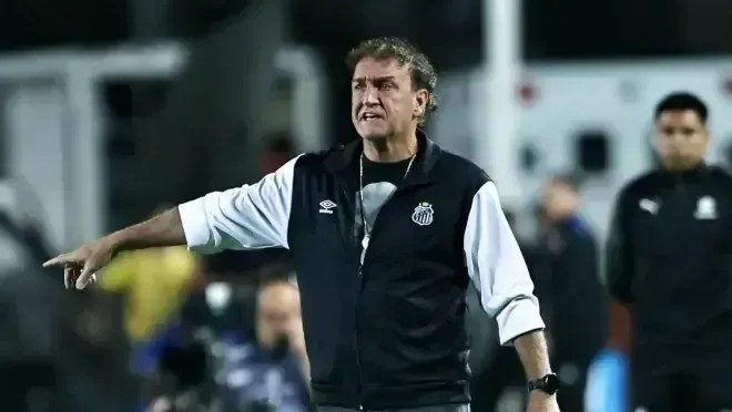 Resultados na rodada podem colocar Santos em situação difícil no Brasileirão