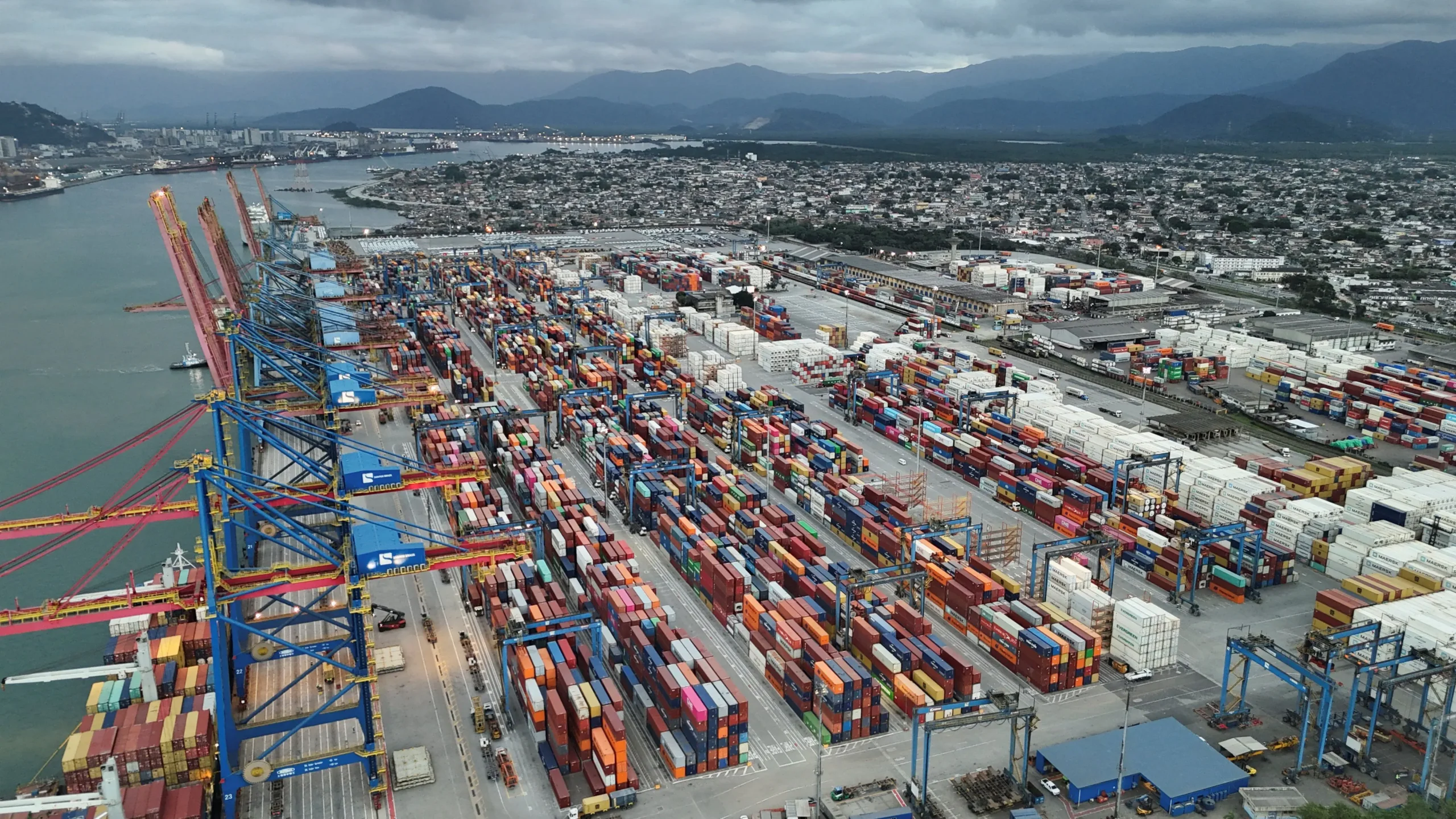 APS firma acordo para encerrar disputa sobre tarifa de acesso