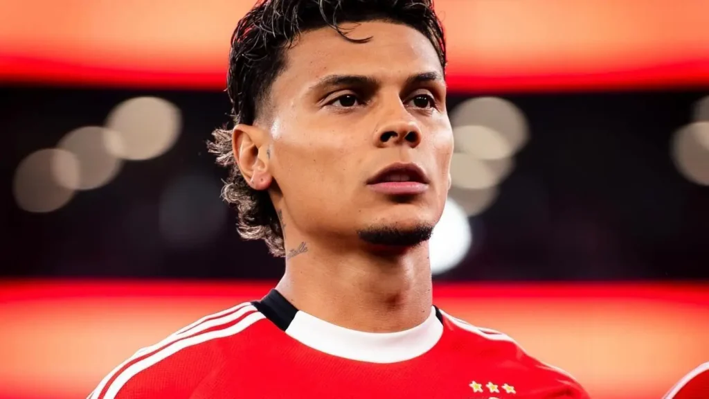 Ex-Palmeiras, Richard Ríos, é emprestado ao Al-Ittihad para nova fase