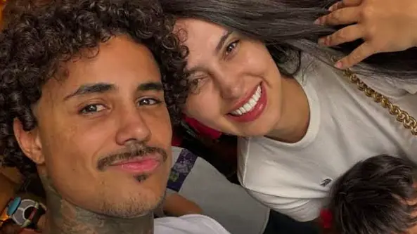 A pista está salgada: Livinho reata com ex-esposa e surpreende