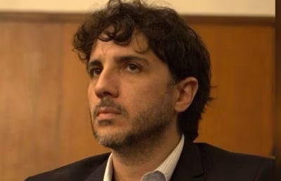 Renan Santos chama Moraes de "imperador" e critica STF