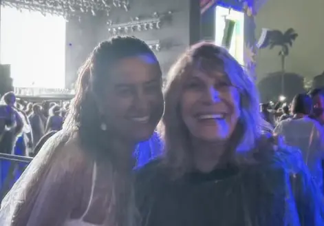 Áudios de Renata Sorrah para a filha divertem a web e fãs