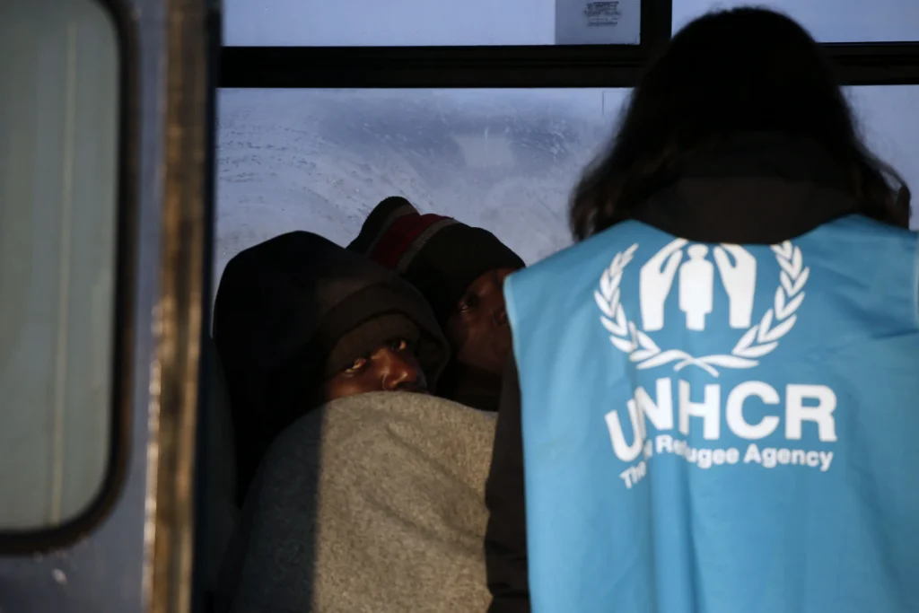 Crise de financiamento ameaça assistência a refugiados em 2023