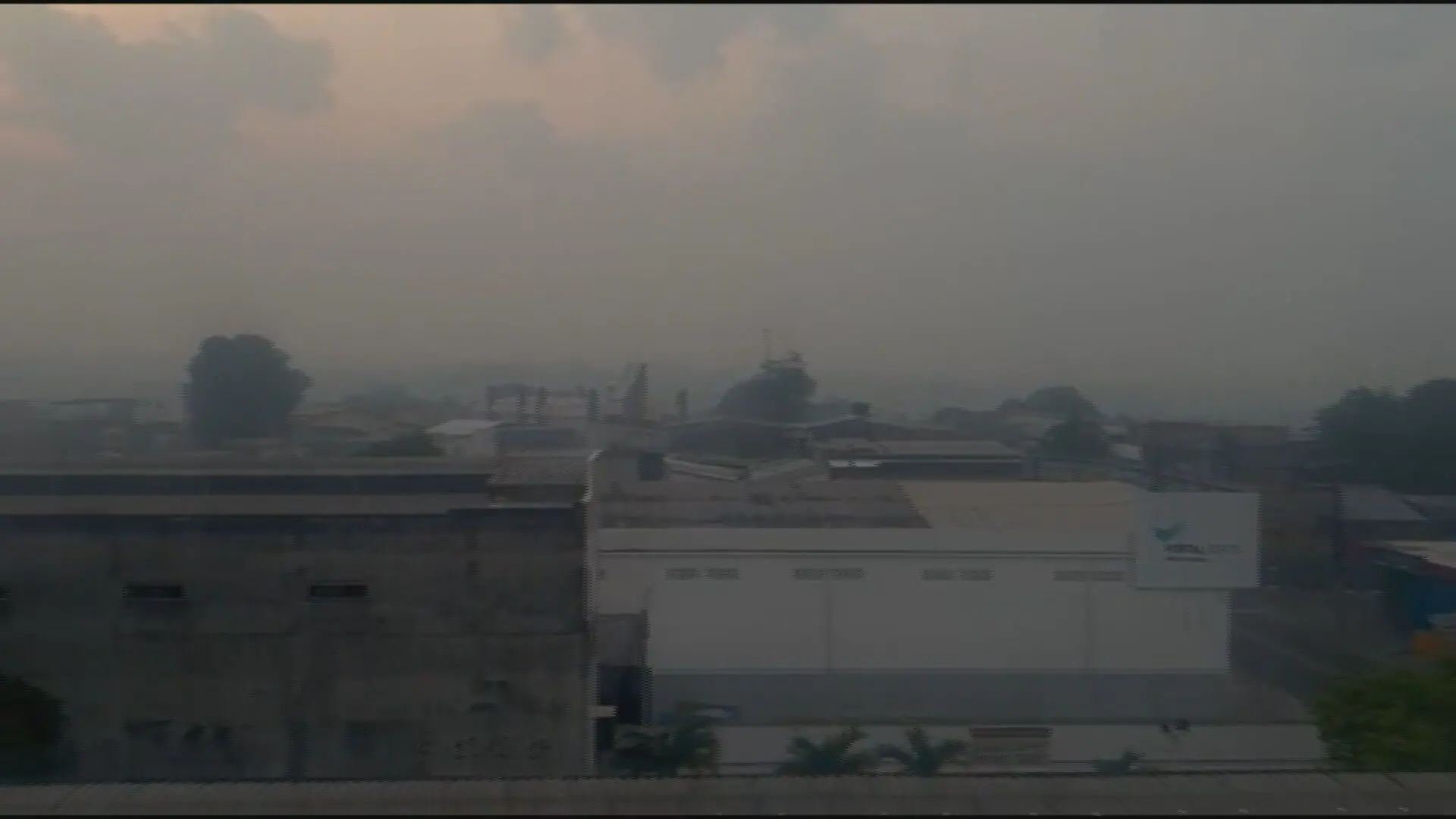 Fumaça mantém Manaus em alerta; proteja sua saúde agora
