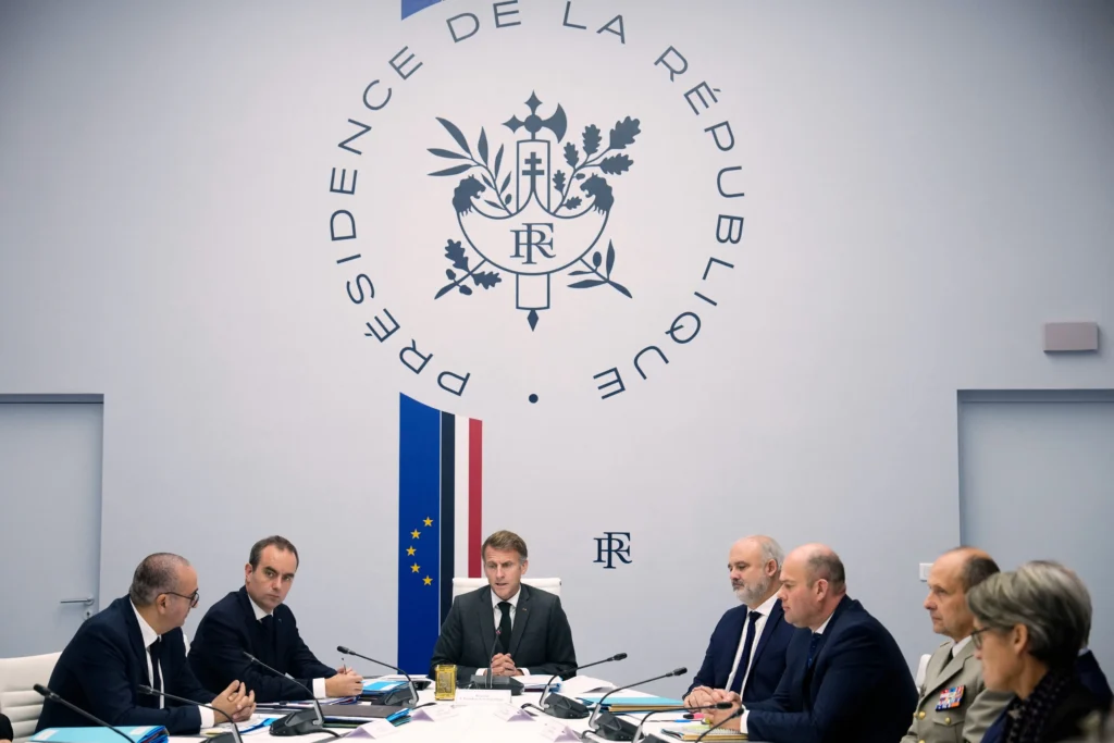 Governo francês anunciará medidas para amenizar protestos eficientes