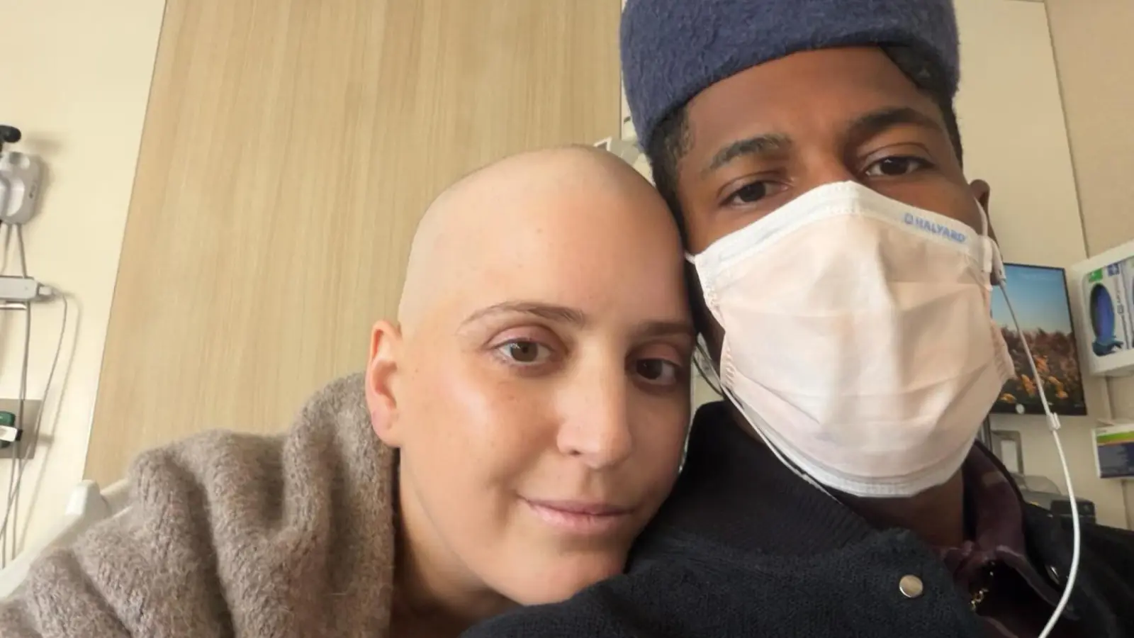 Jon Batiste se declara à esposa durante tratamento de câncer com amor