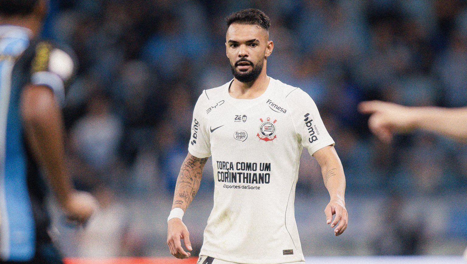 Raniele sofre lesão no joelho e preocupa o Corinthians na temporada