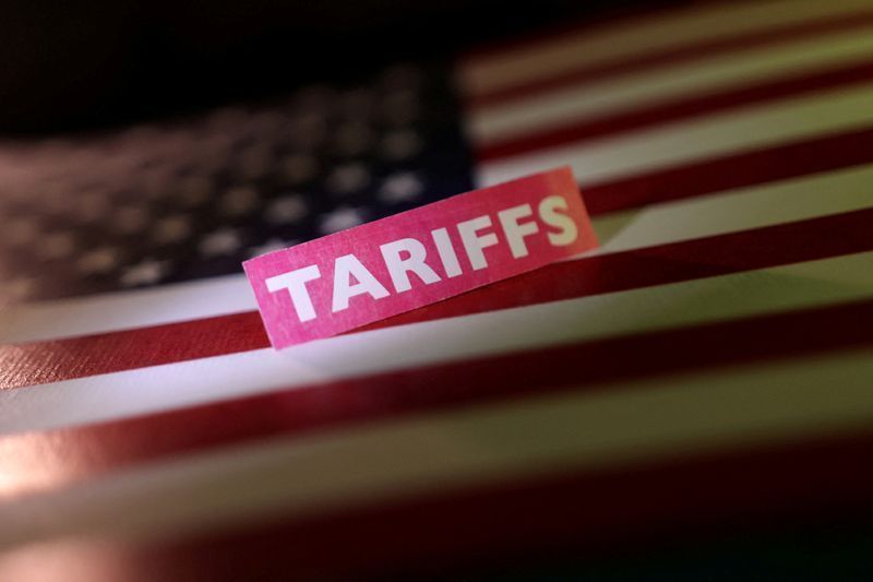 Trump deve retirar tarifas sobre produtos agrícolas do Canadá para facilitar comércio.